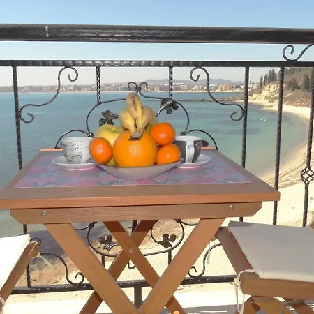 Akrotiria Complex Апартхотел