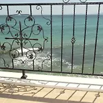 مجمع أكروتيريا بيتش أبارت 3*