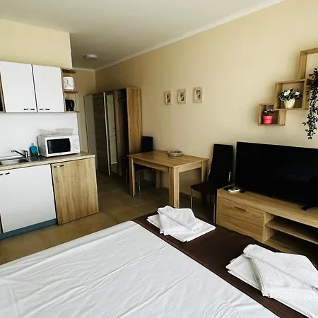 Akrotiria Complex 아파트호텔