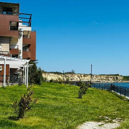 Akrotiria Complex