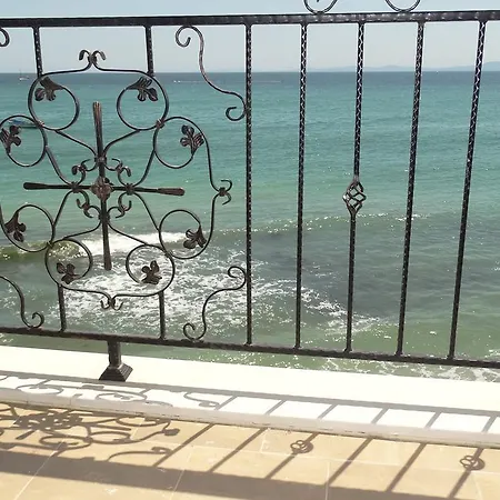 Akrotiria Complex 4*