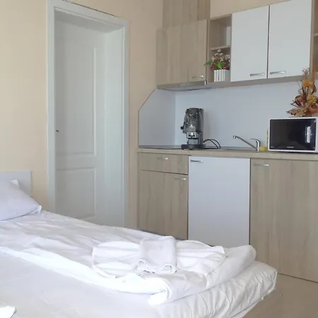 Akrotiria Complex Апарт-отель 3*