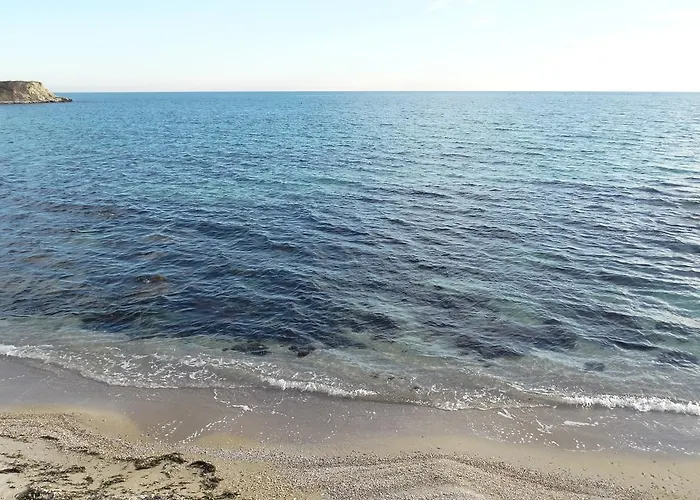 Akrotiria Complex Апартхотел