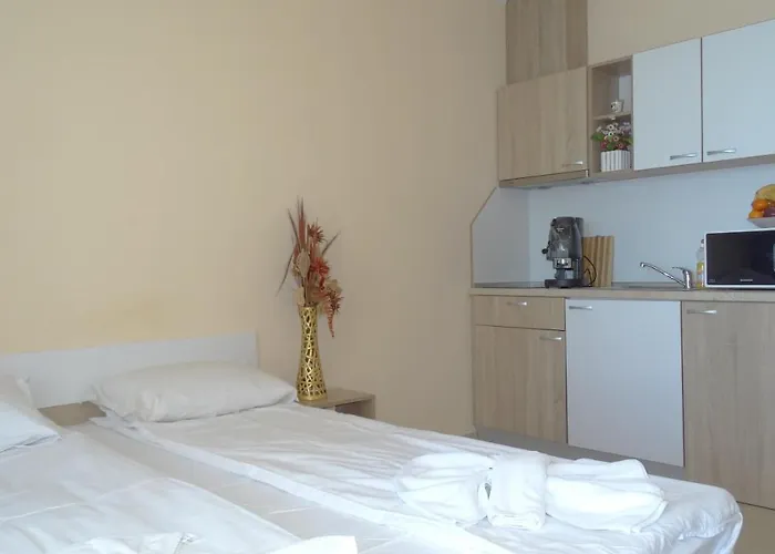Akrotiria Complex 4* Несебър